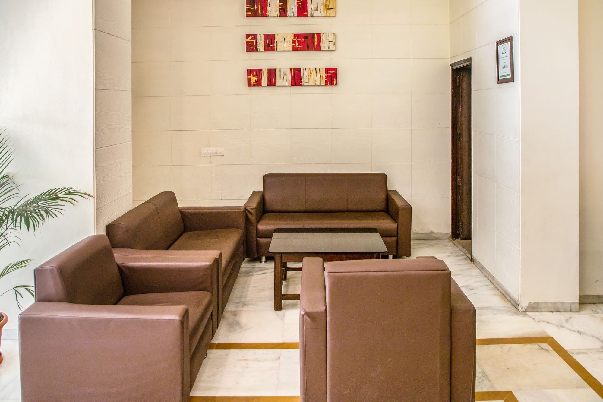 Hotel Kamran Palace Ahmedabad Extérieur photo