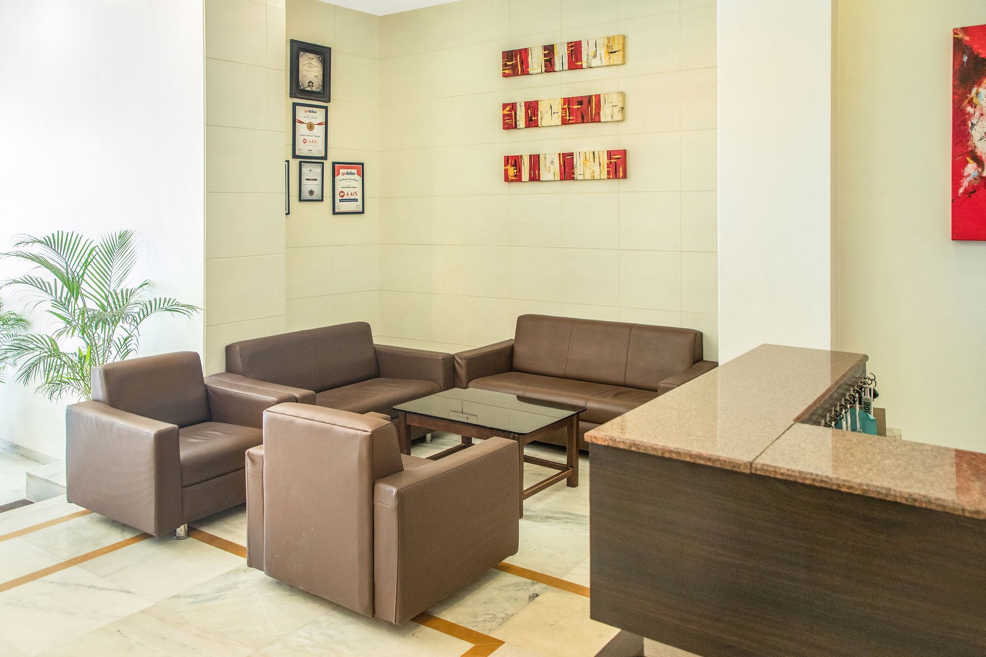 Hotel Kamran Palace Ahmedabad Extérieur photo