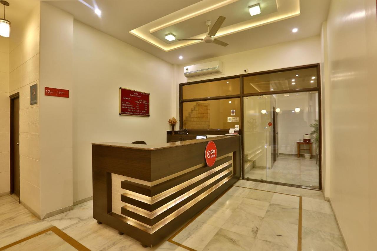 Hotel Kamran Palace Ahmedabad Extérieur photo